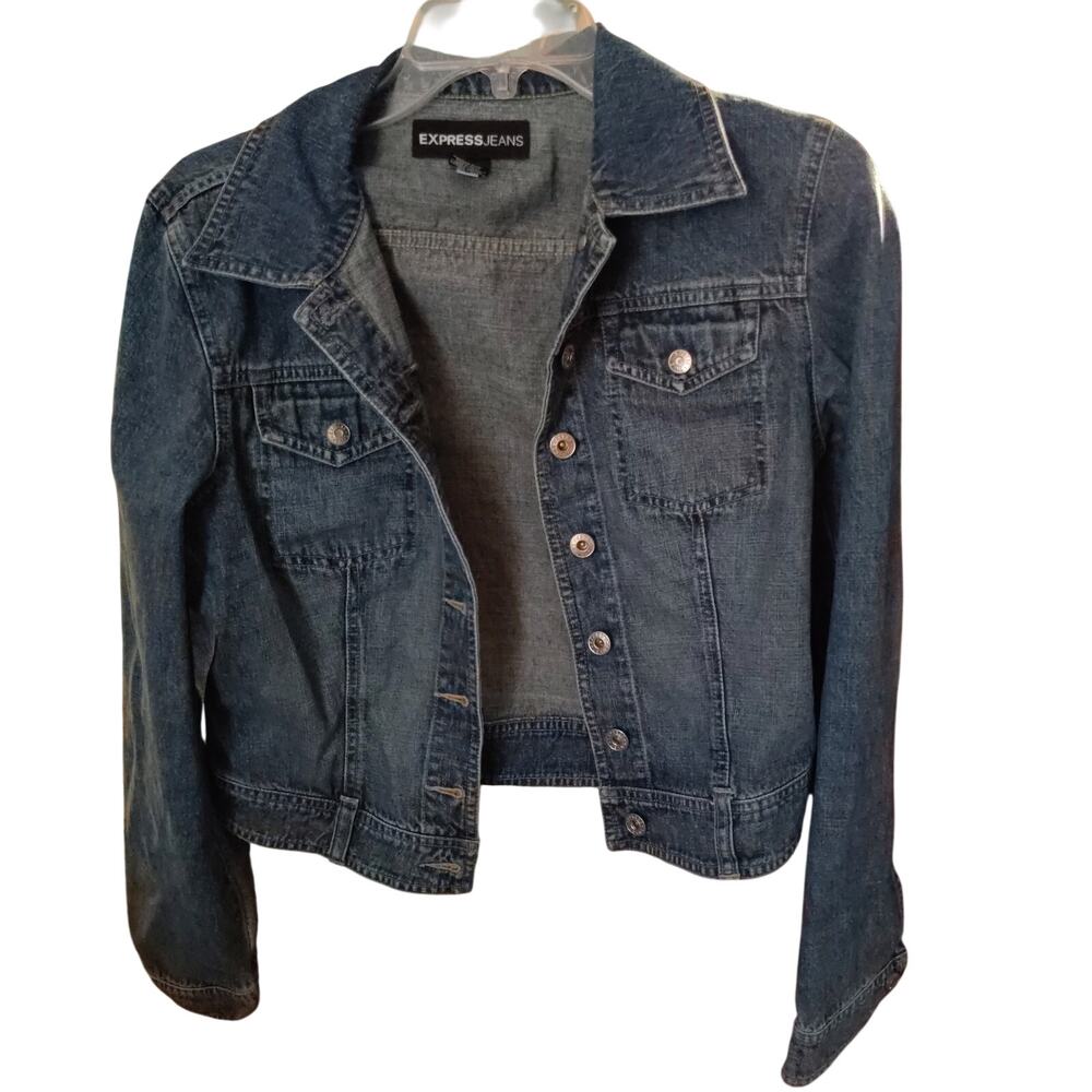 Express Structured Denim Jacket – Medium, 100% Cotton, Belt Loops & Curved Cuffs